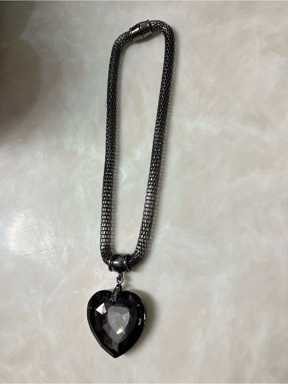 🖤 Faceted Smoky Necklace with beautiful Black heart 🖤 - Picture 3 of 8